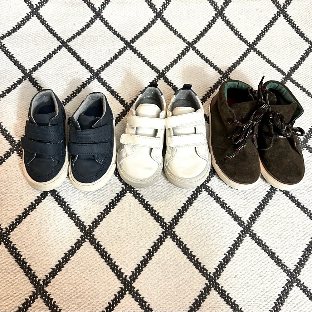Lot of Pre-owned boy’s shoes sizes 6 / 7 / 8